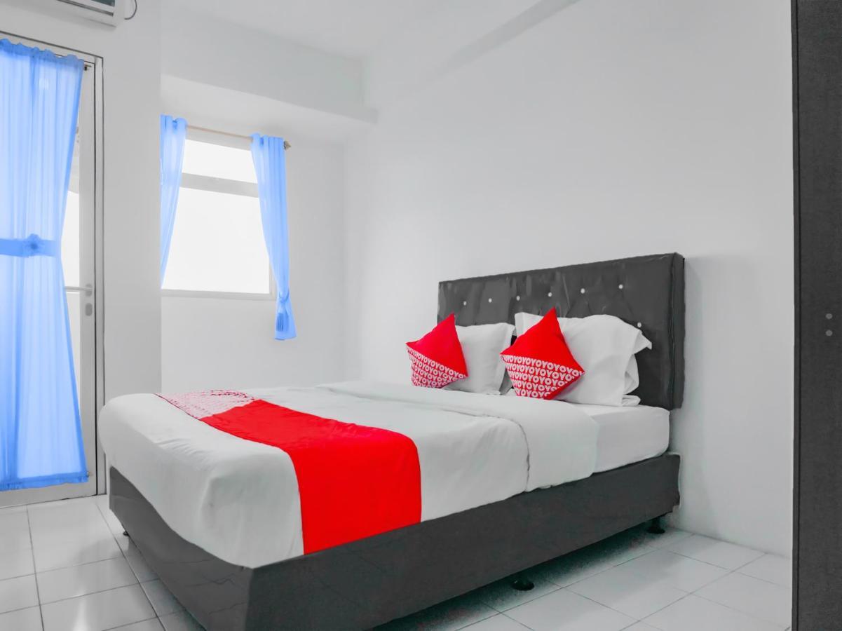 Oyo 90241 Sirooms Apartmen Gunung Putri Bogor Exterior photo